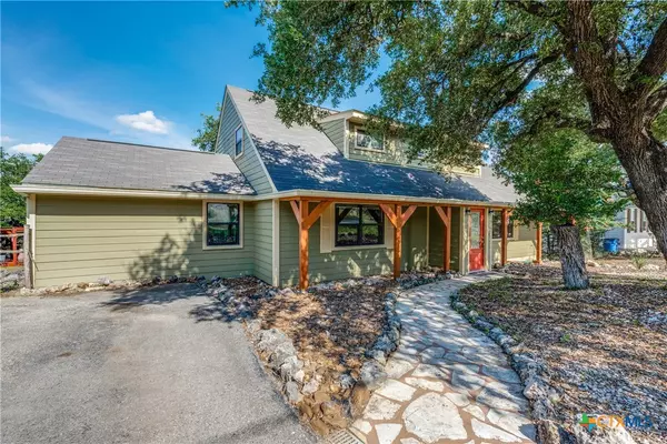 1609 Winding Creek TRL,  Spring Branch,  TX 78070