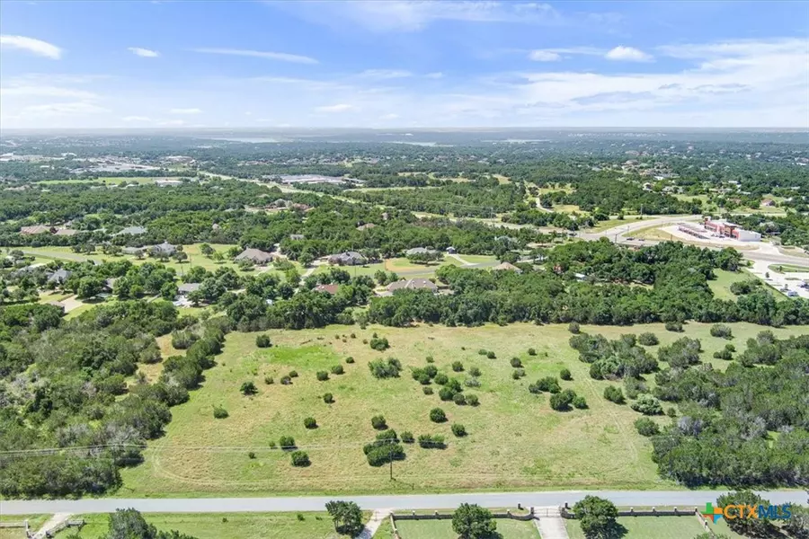 206 Meadow DR, Georgetown, TX 78633