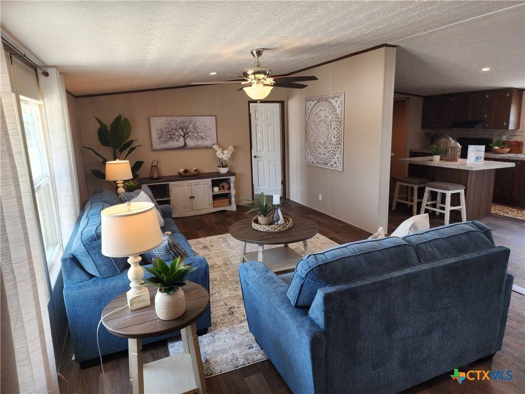 Gonzales, TX 78629,33 PR 3042