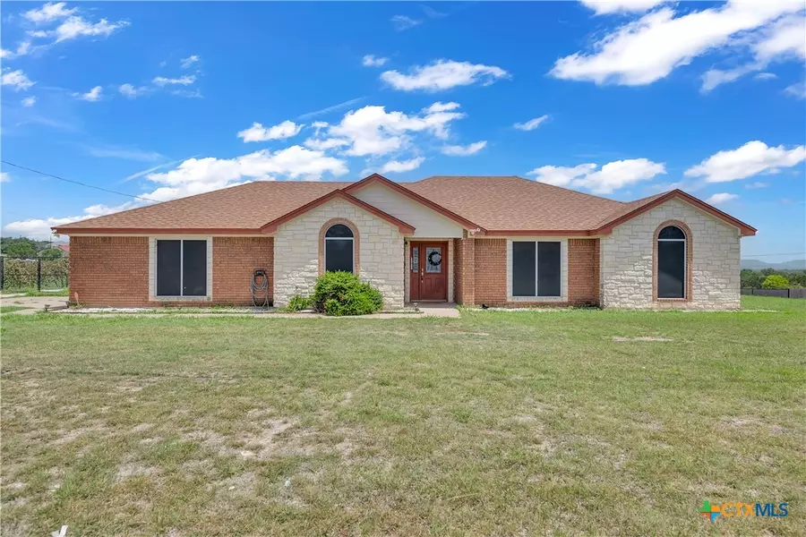 1461 Homestead Drive, Kempner, TX 76539