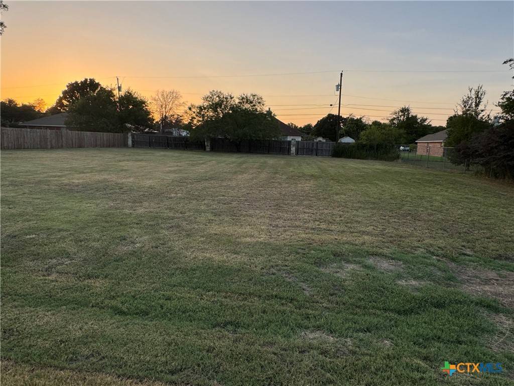 LOT #5 Whitney LN, Waco, TX 76705