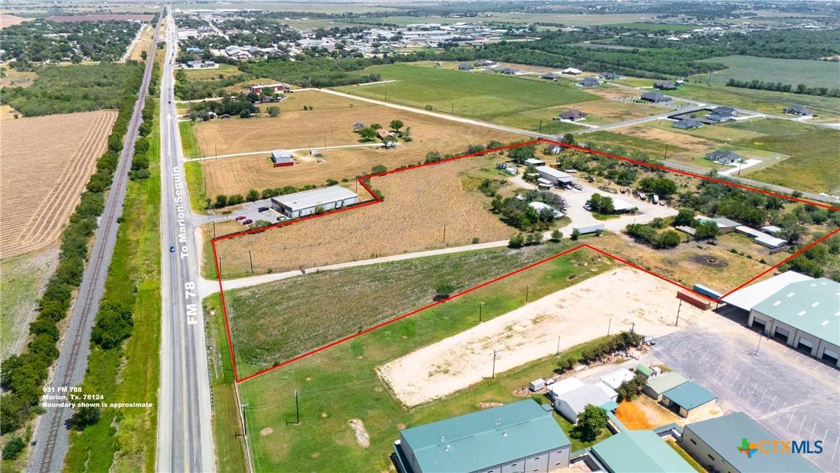 Marion, TX 78124,931 W Fm 78