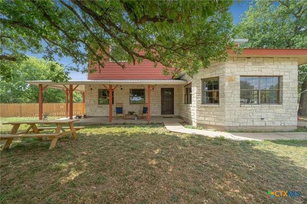 417 County Road 323a, Liberty Hill, TX 78642