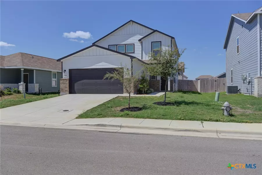 2420 Dielman DR, Seguin, TX 78155