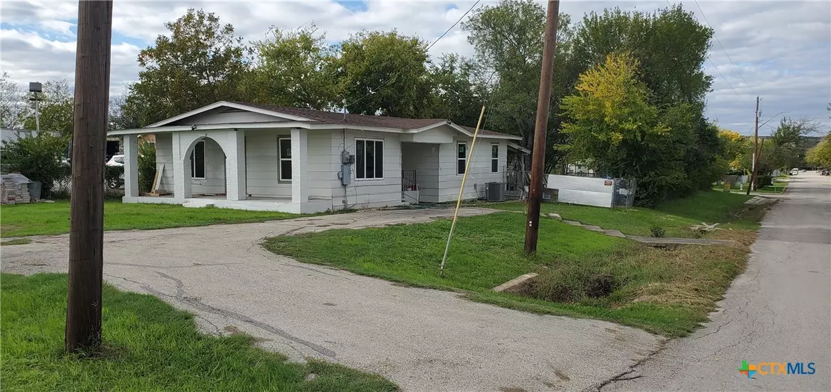 New Braunfels, TX 78130,1806 S South Business IH-35