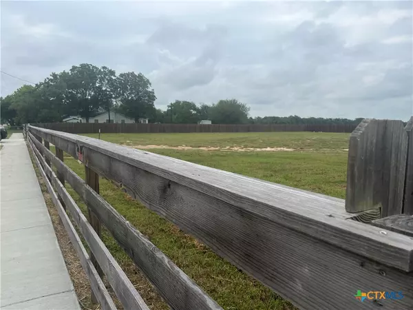 Victoria, TX 77901,1302 Anthony RD