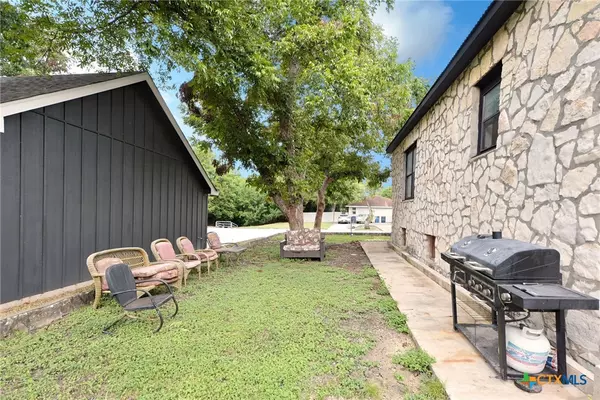 New Braunfels, TX 78130,1409 Katy ST