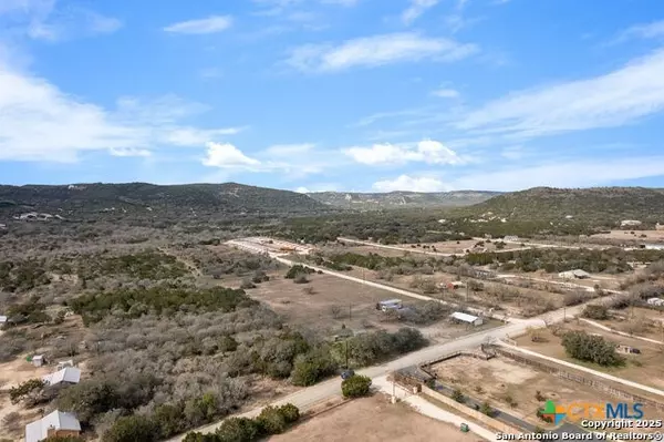 Concan, TX 78838,831 County Road 350