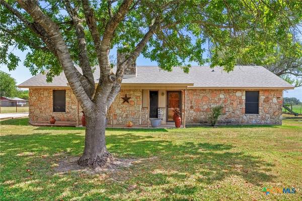 4771 Youngsford RD, Marion, TX 78124