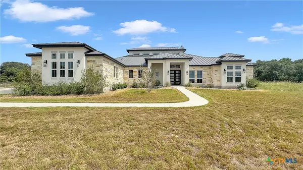 126 Riddle RD, Spring Branch, TX 78070