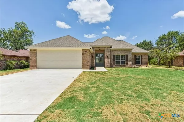 Marlin, TX 76661,209 Country Club