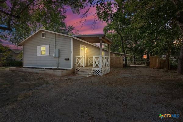 104 Austin ST, Gatesville, TX 76528