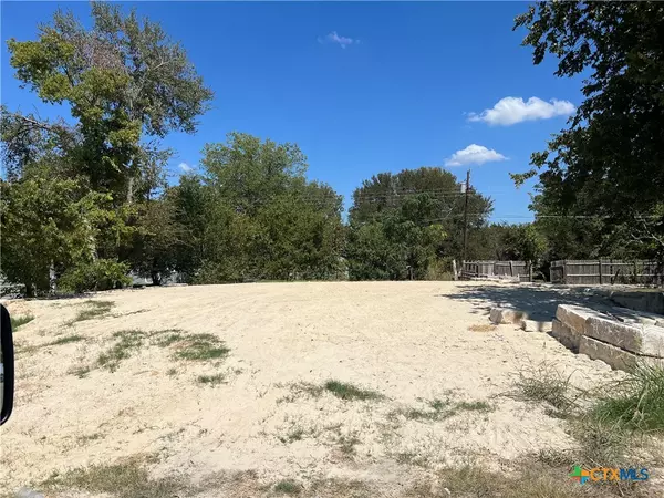 Harker Heights, TX 76548,913 Pinewood DR
