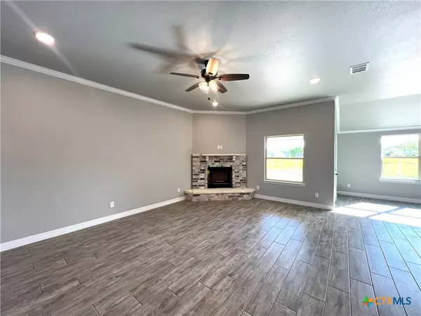 Temple, TX 76504,913 Antelope TRL