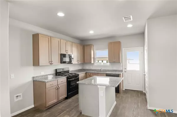 Elgin, TX 78621,110 Honeybee LN