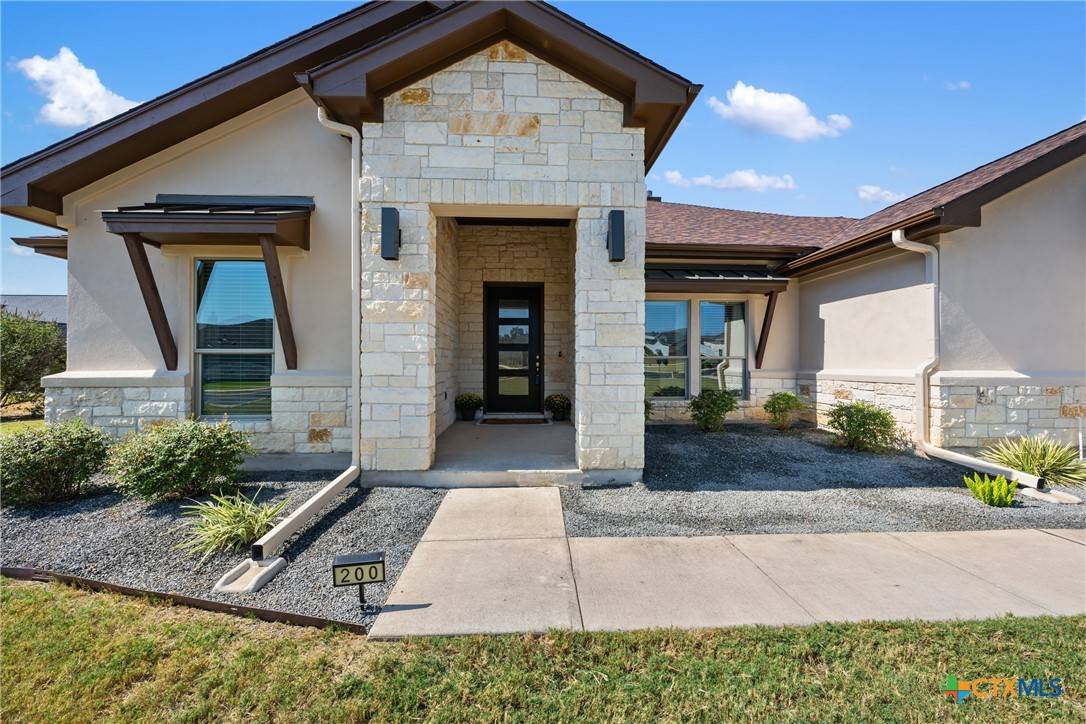Liberty Hill, TX 78642,200 Golden Eagle WAY