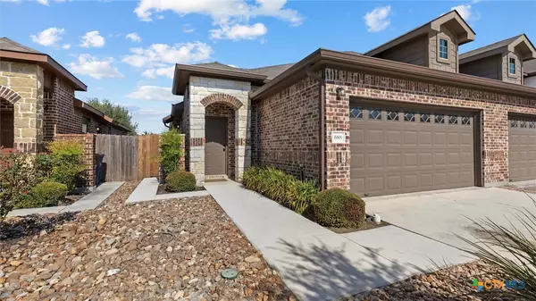 New Braunfels, TX 78130,688 Creekside CIR