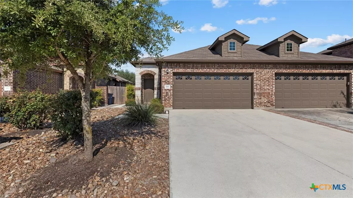 New Braunfels, TX 78130,688 Creekside CIR