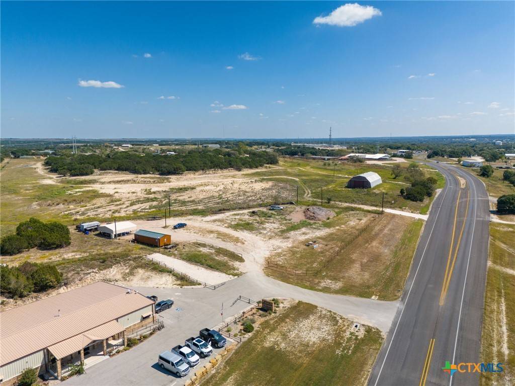 Lampasas, TX 76550,584 N US HWY 183