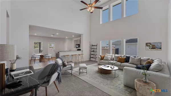 300 Jacks PL, Seguin, TX 78155