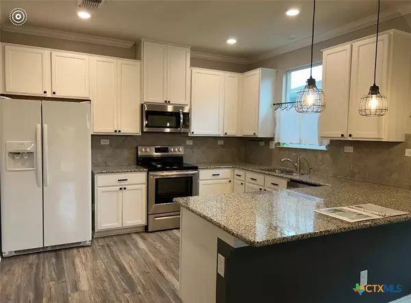 2076 Brandywine Dr, New Braunfels, TX 78130