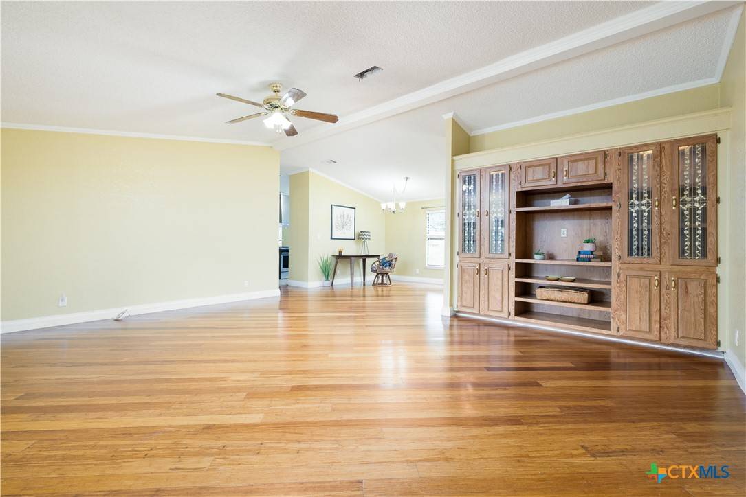 Canyon Lake, TX 78133,1057 Willow Dr