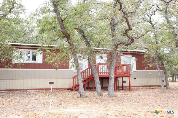 710 Oak Tree RD, Seguin, TX 78155