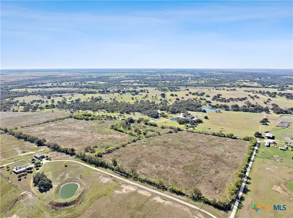 Lott, TX 76656,0 CR 470