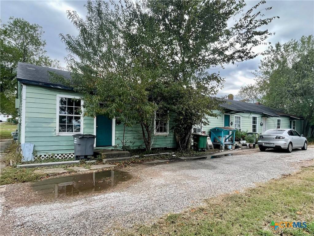 Victoria, TX 77901,1605 E Goodwin AVE