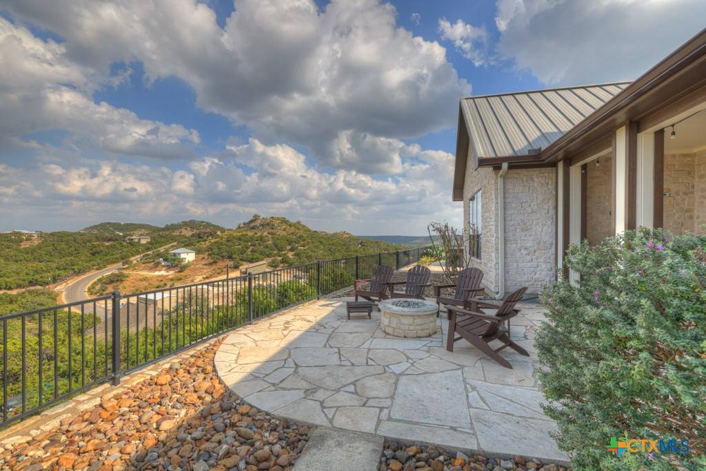 Canyon Lake, TX 78133,800 High Oaks RD
