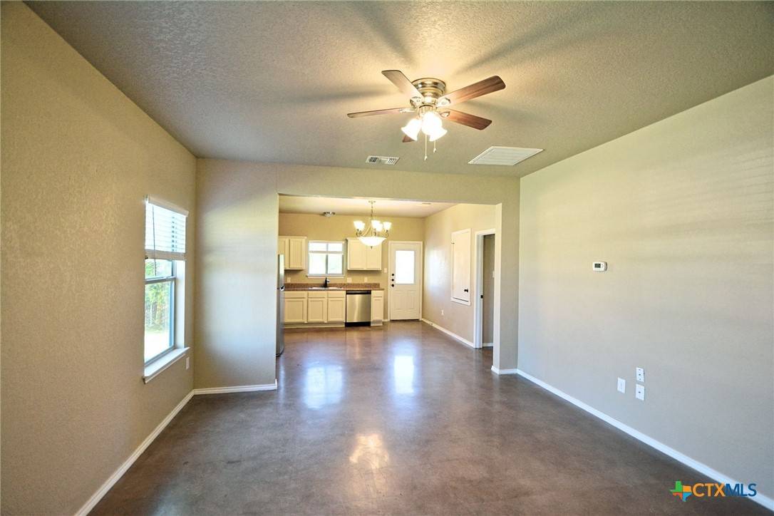 New Braunfels, TX 78130,145 Rosedale AVE