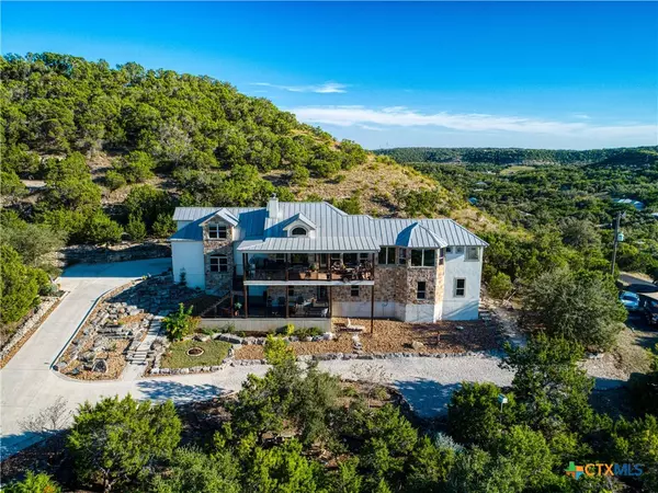 768 Colleen DR, Canyon Lake, TX 78133