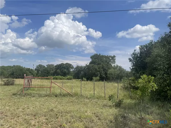 Lampasas, TX 76550,1915 County Road 111