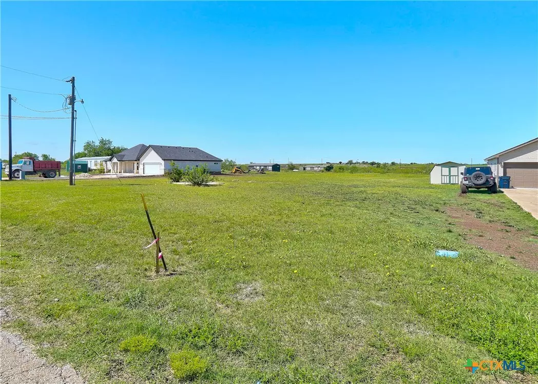 Jarrell, TX 76537,282 County Road 396