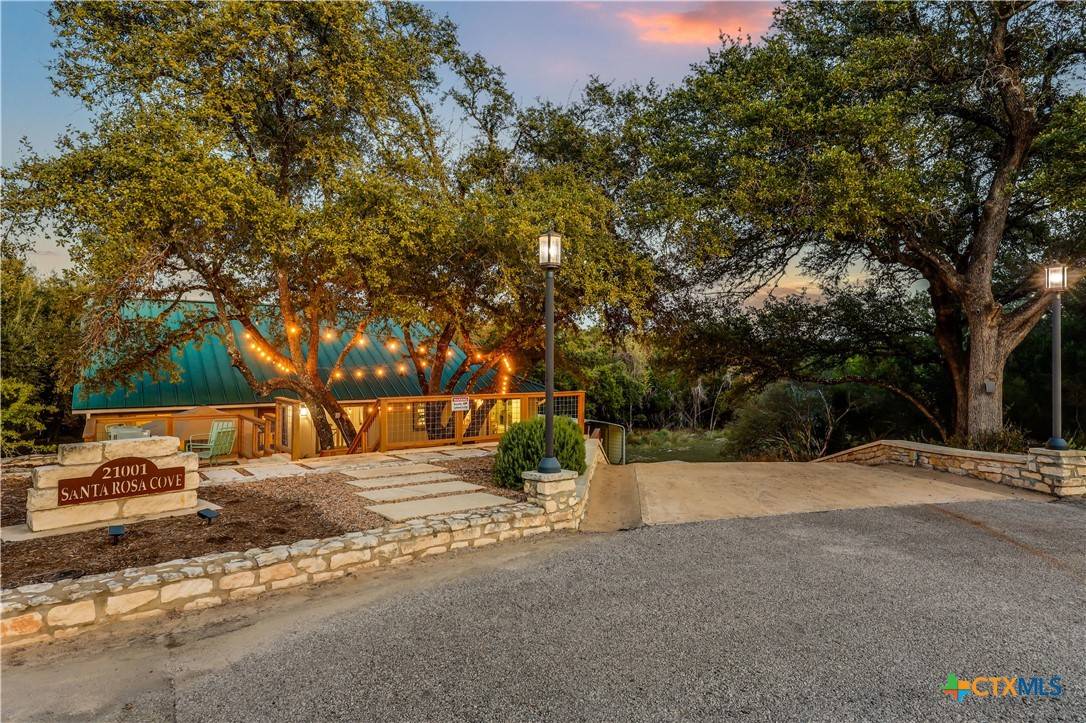 21001 Santa Rosa CV, Leander, TX 78645