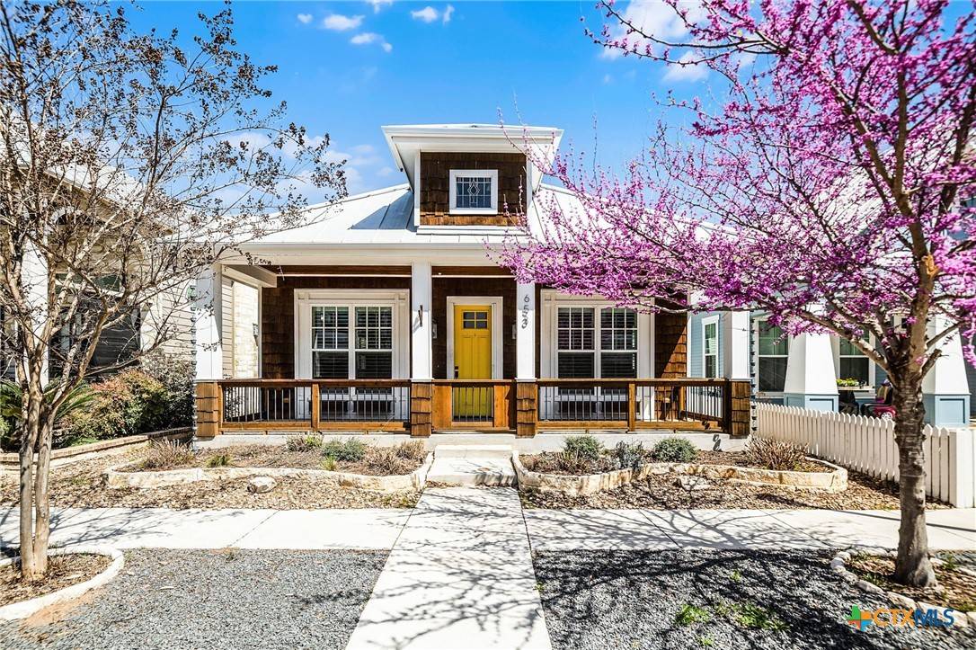 653 Center GN, New Braunfels, TX 78130