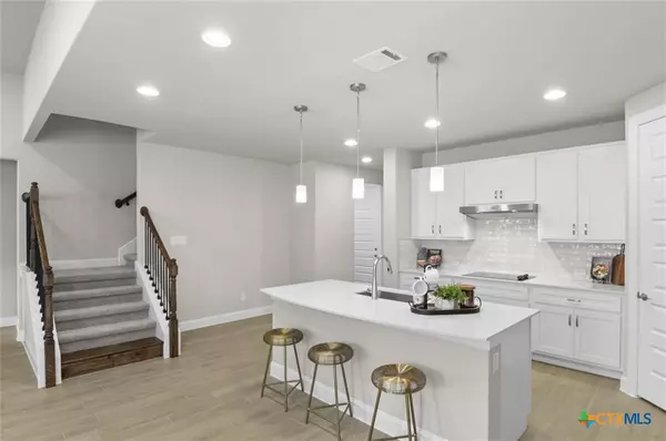 Cedar Creek, TX 78612,104 Bateleur Frey CV