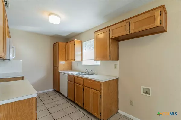 Kempner, TX 76539,1016 Cherokee TRL