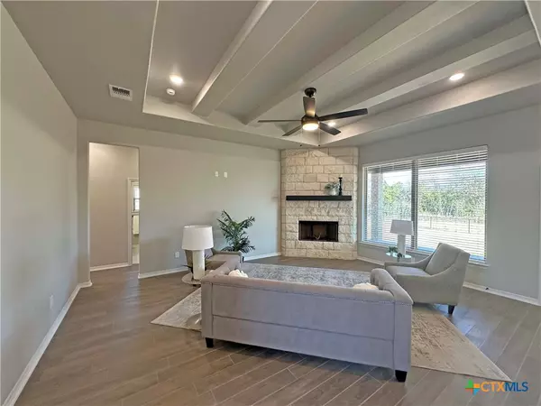 Lorena, TX 76655,139 Lasso LOOP