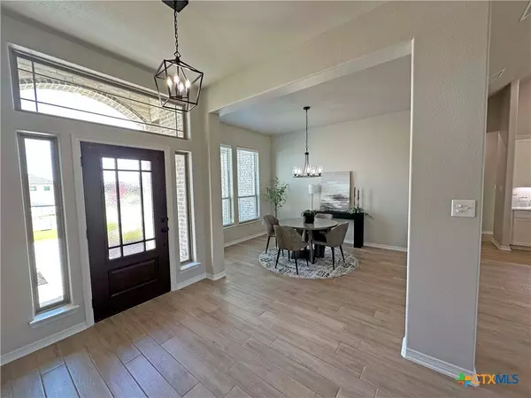 Lorena, TX 76655,203 Lasso LOOP