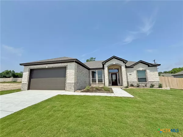203 Lasso LOOP, Lorena, TX 76655
