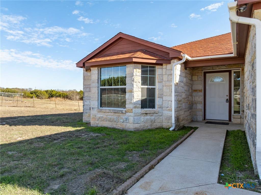 Kempner, TX 76539,321 County Road 4450