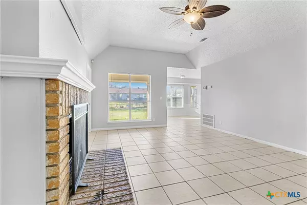 Killeen, TX 76543,2504 Coach DR