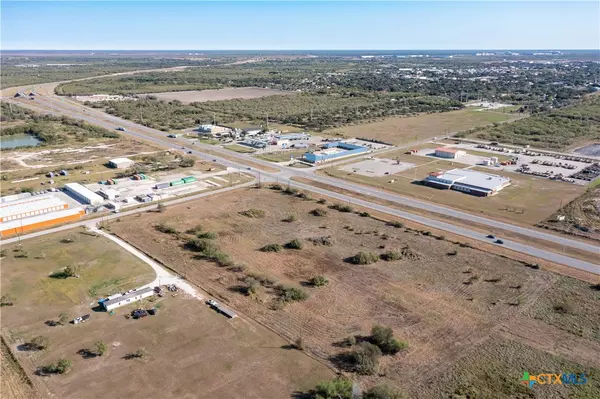 Sinton, TX 78387,000 US-77