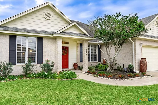 112 Village Green, Victoria, TX 77904