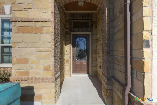 New Braunfels, TX 78130,511 Pecan Forest