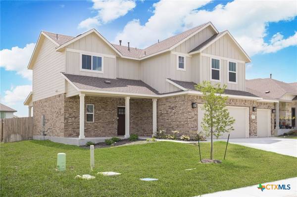 3704 Pin Oak HLS, Seguin, TX 78155