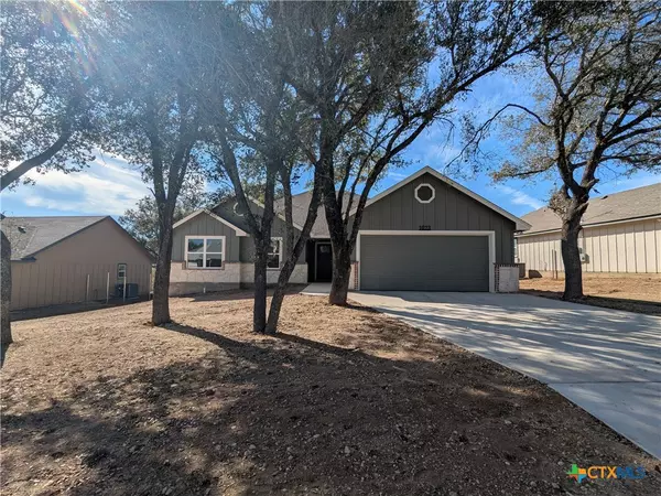 1023 Fieldstone DR, Lampasas, TX 76550