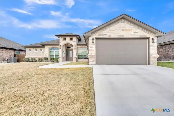 8208 Prescott DR, Killeen, TX 76542