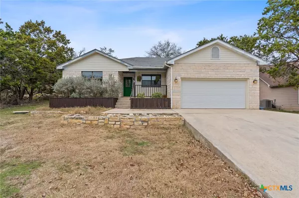 10 Country Place DR, Wimberley, TX 78676